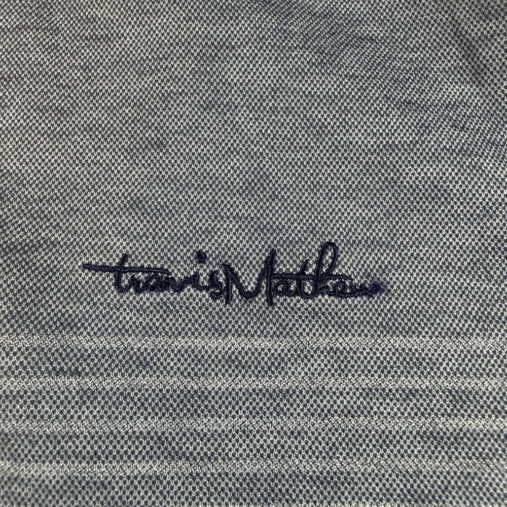 Travis Mathew Men's Polo Performance Blue-Gray Subtle Horizontal Stripes Logo M - Picture 2 of 14